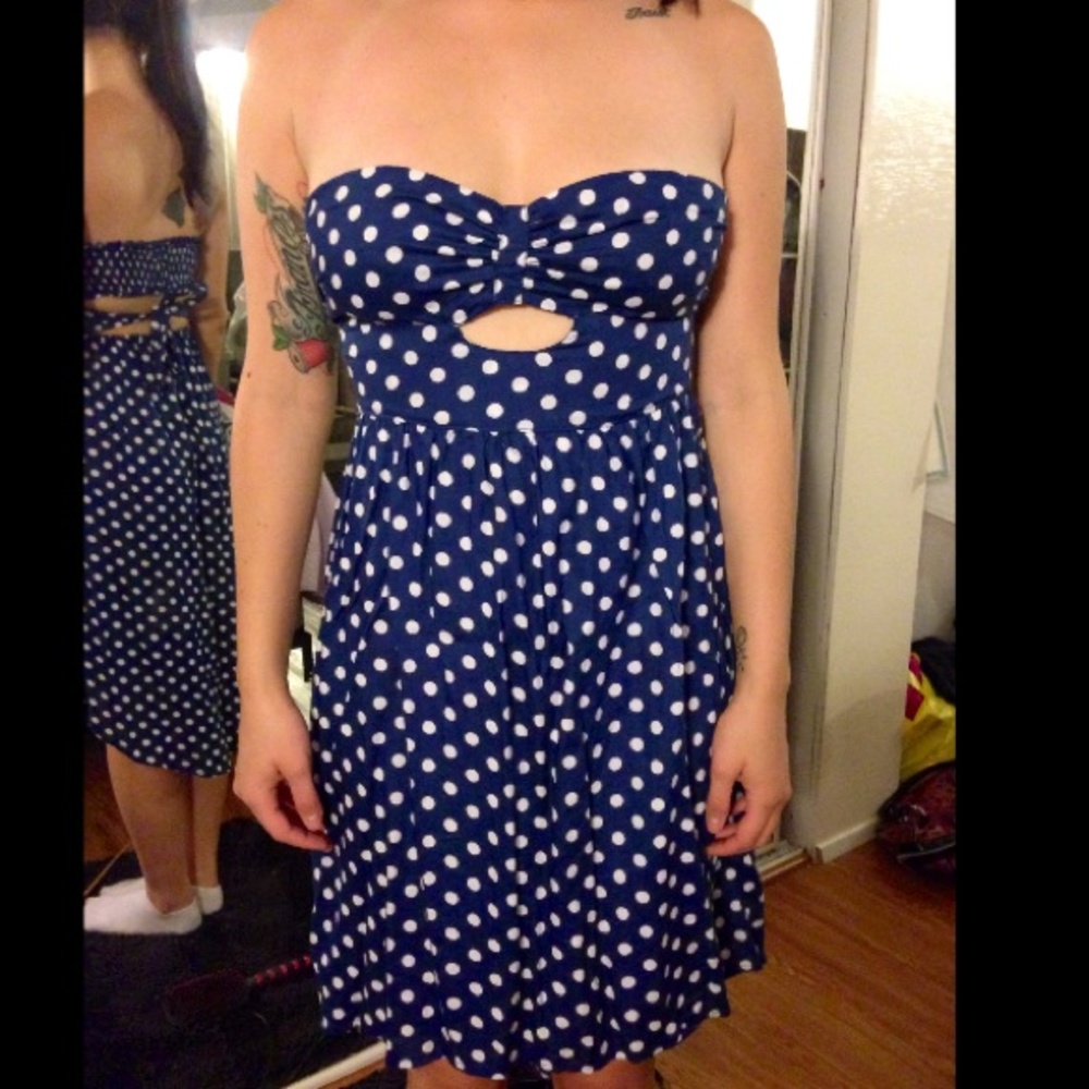 Bebe summer dress